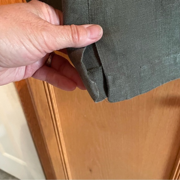 Doncaster women’s Dark green linen button down top size 12 - Picture 3 of 7